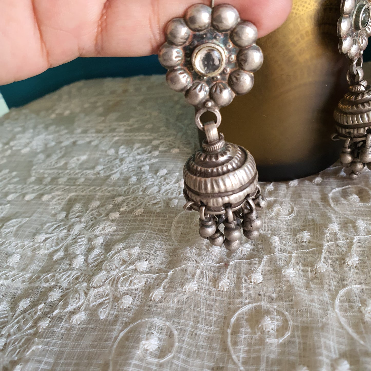 CHAND KA TUKDA. The stunning vintage jhumkas.