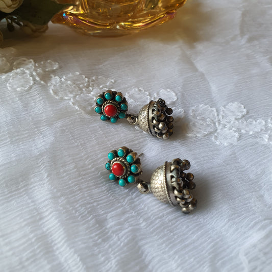 RUKHSANA. Pretty stone studded jhumkas.